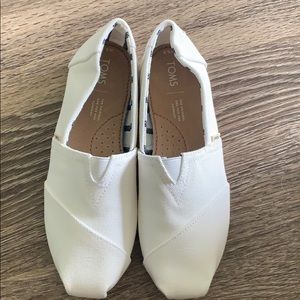 Brand New White Toms!